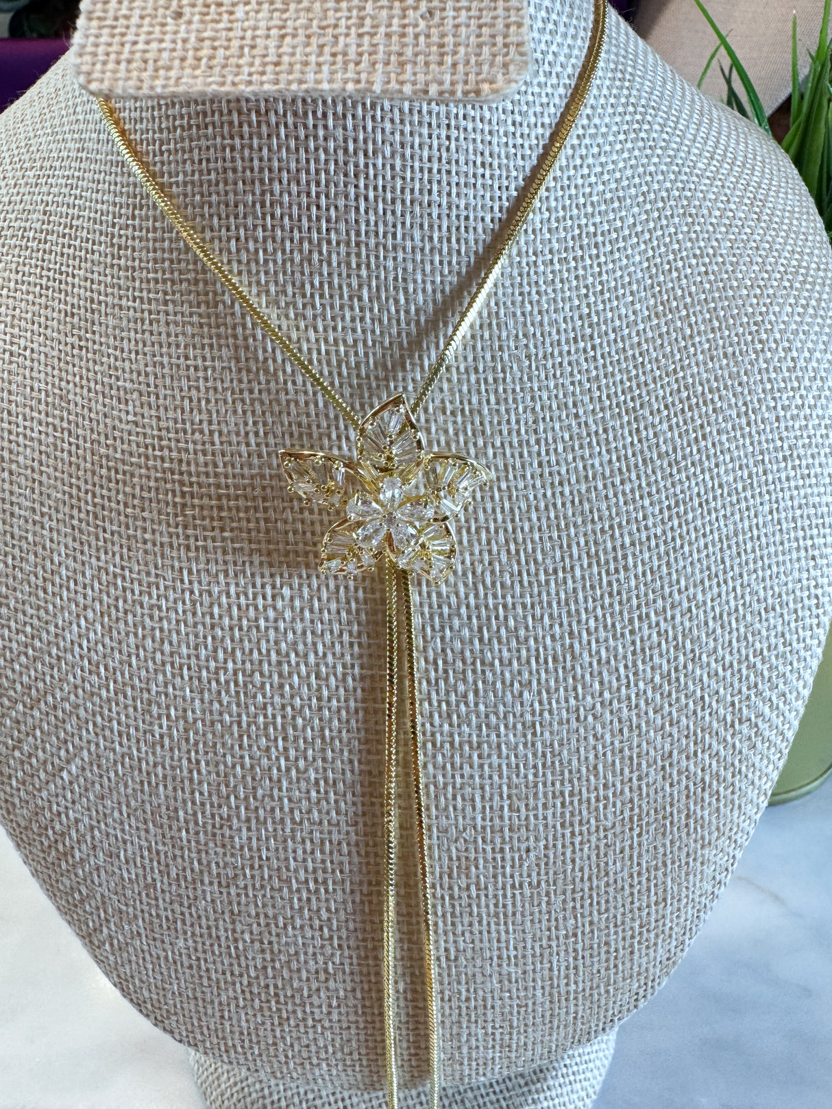 Jemima lariat necklace