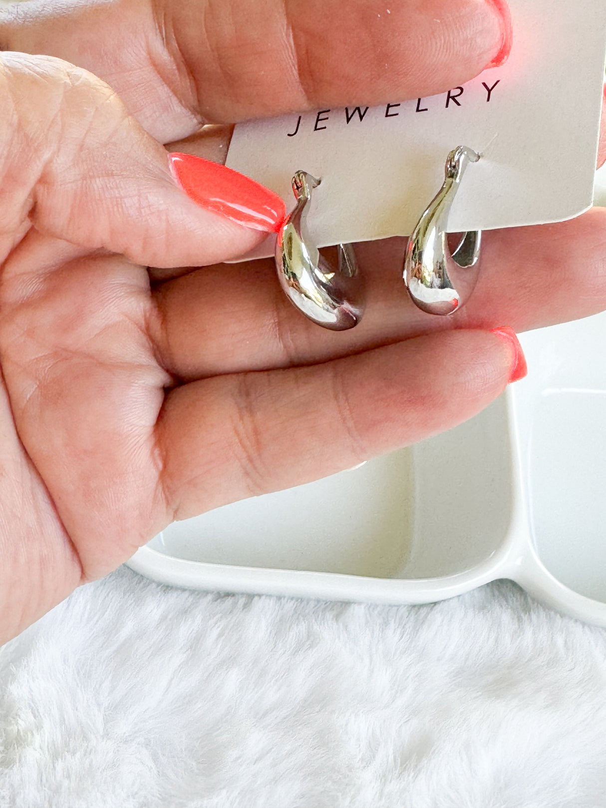 Cecily earrings