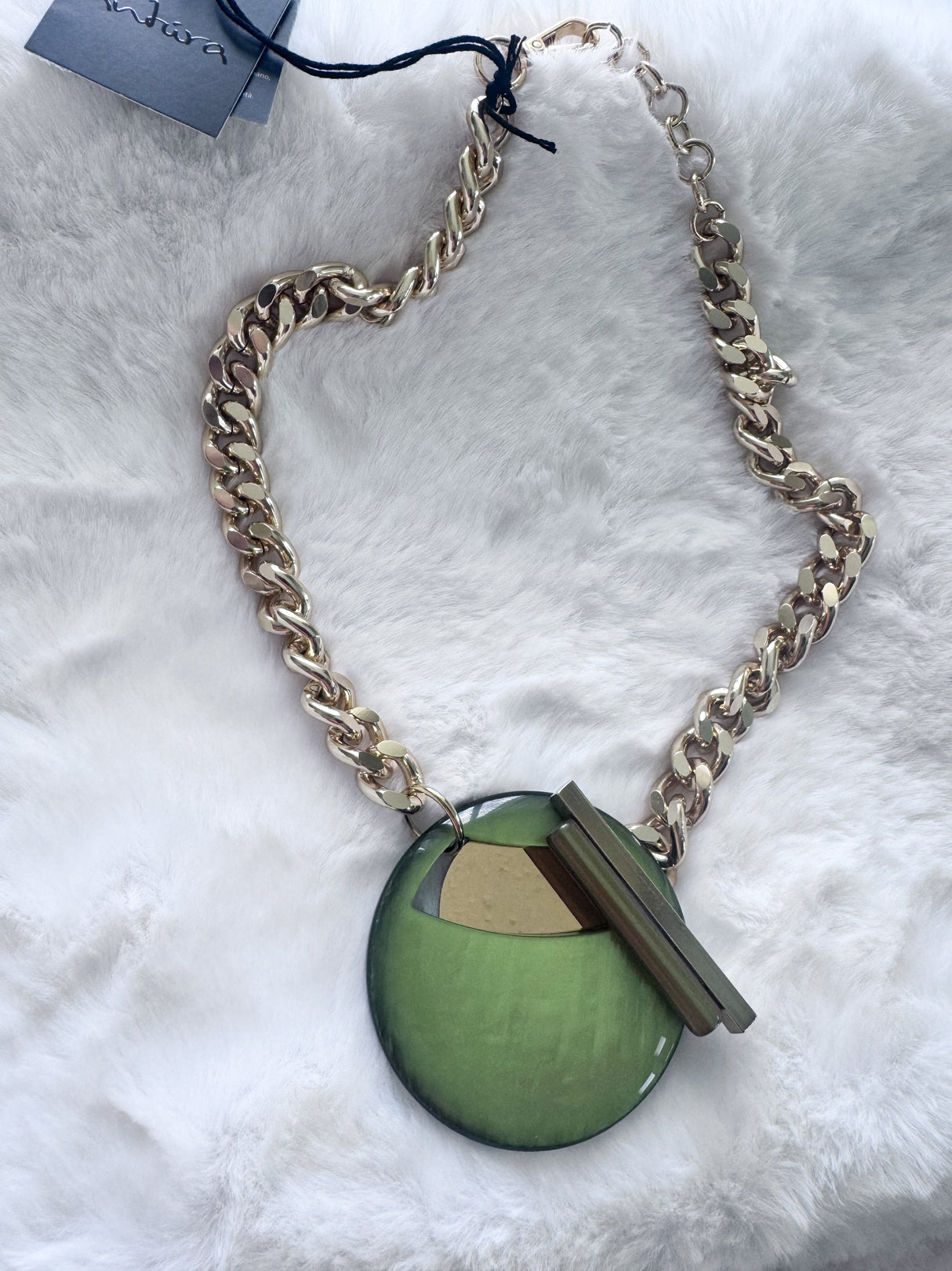 Antura green necklace