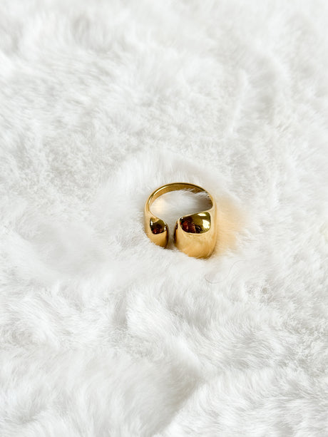 Charlotte ring