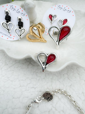 Tra-la-ra small heart ring   Pasión Collection