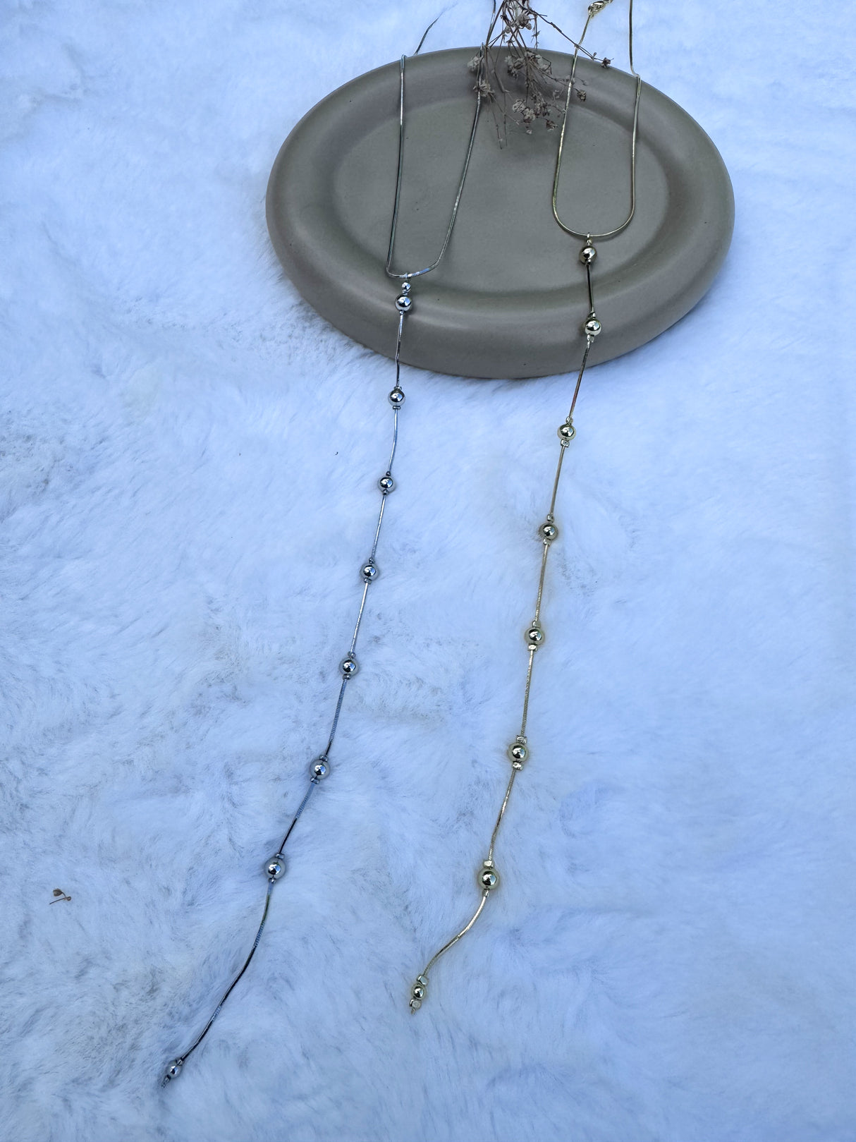 Evelynna lariat necklace