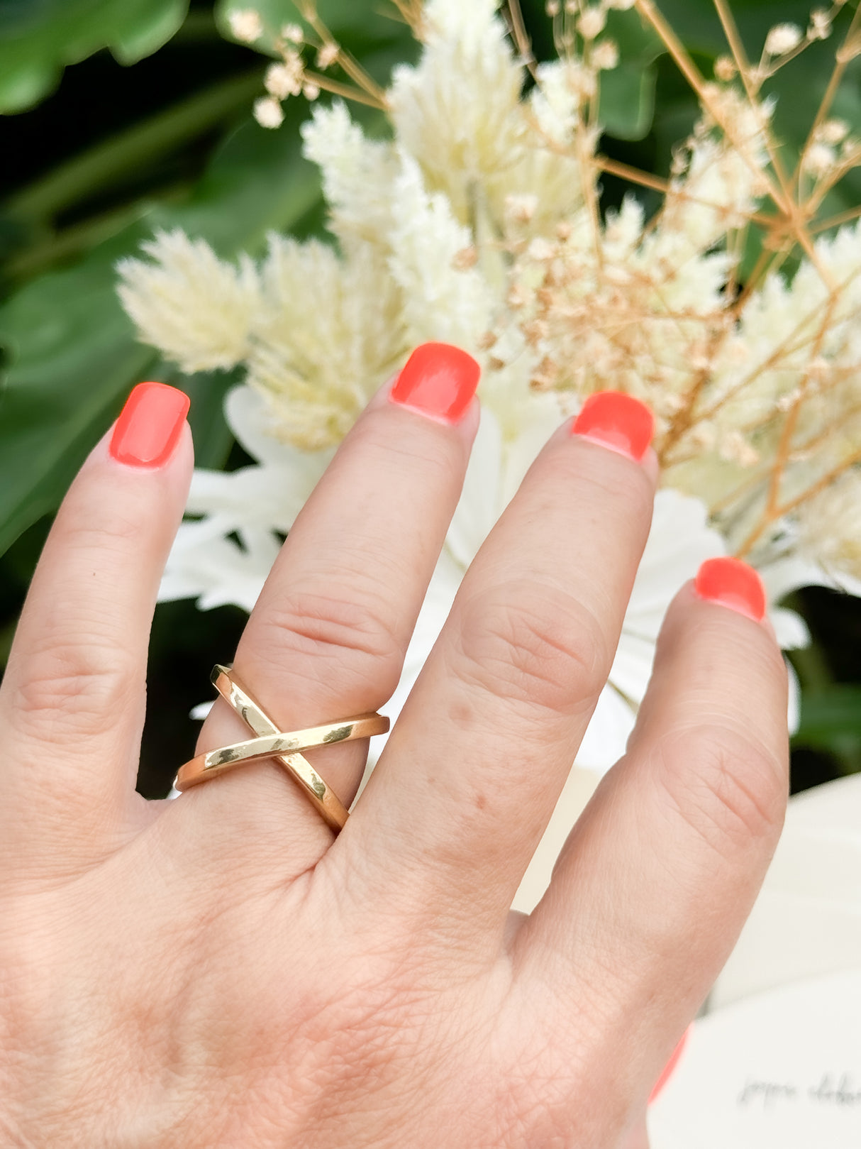 Tucco cross ring