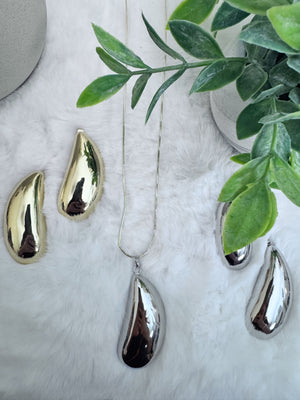 Drop pendant-maxi necklace
