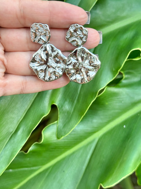 Cleopatra earrings