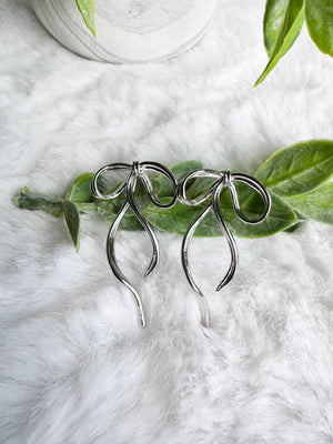 Isis earrings