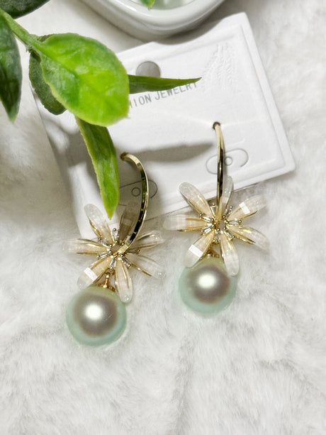 Victory earrings
