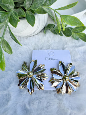 Carae earrings
