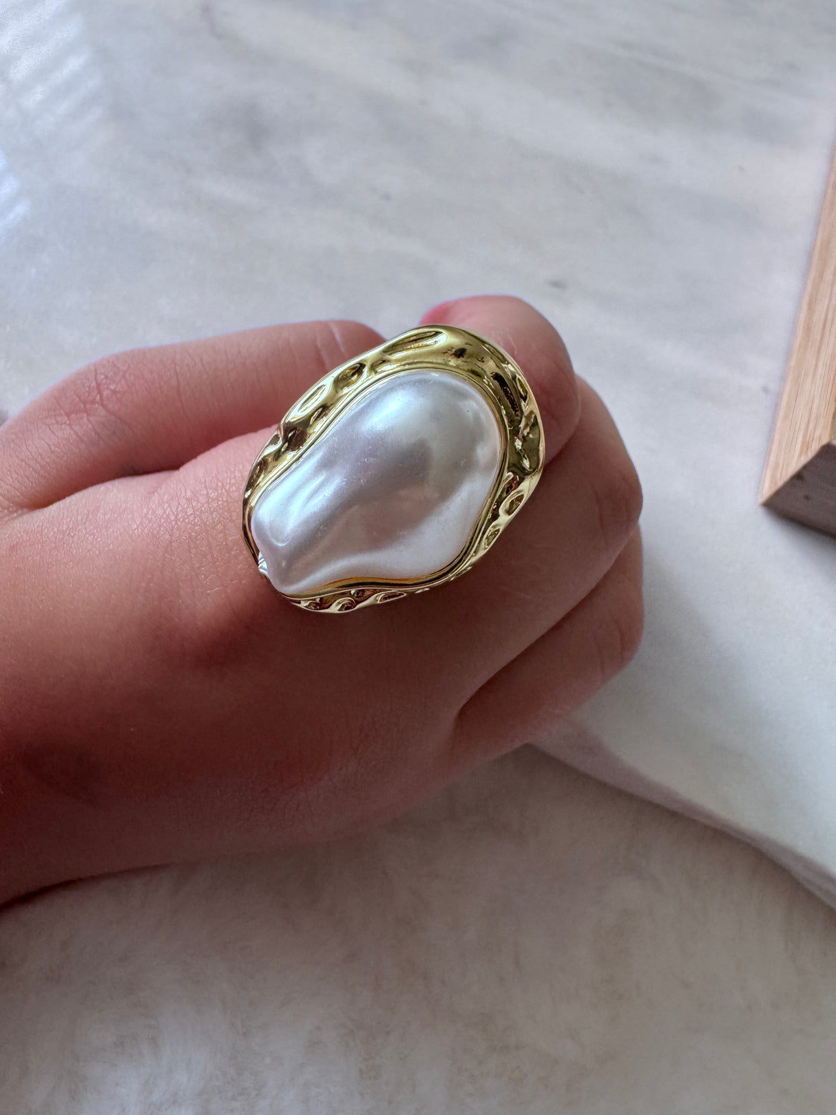 Carmi ring