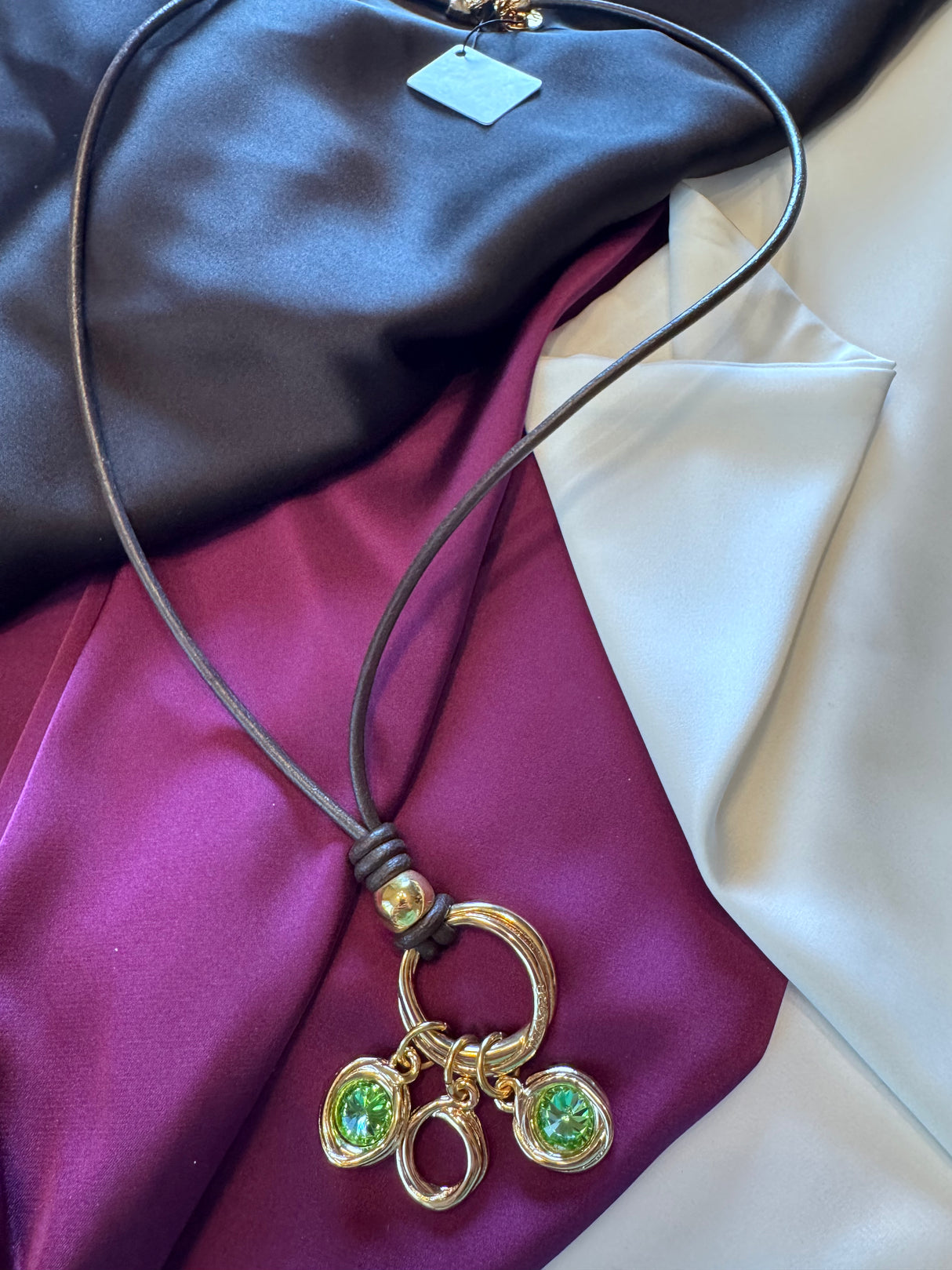 Tralará necklace