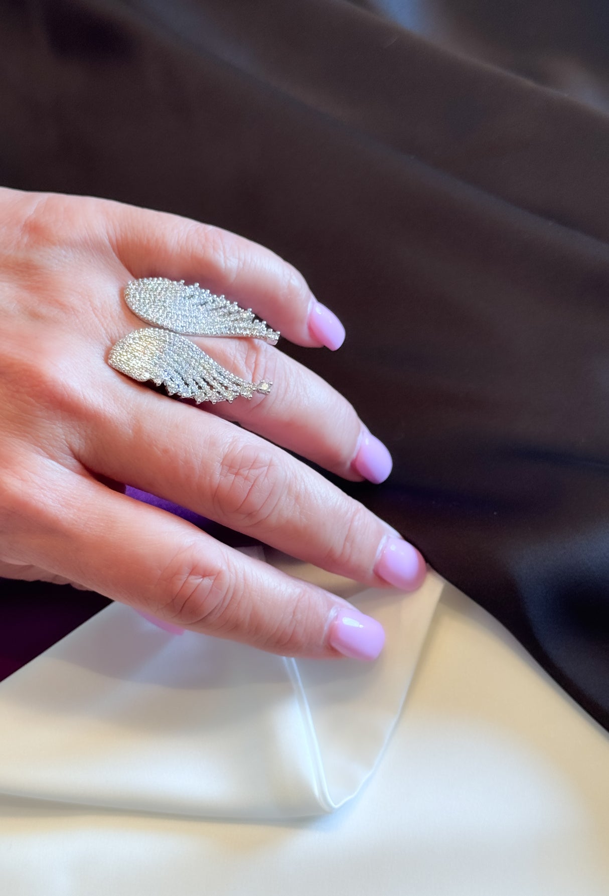 Yanely ring