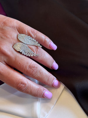 Yanely ring