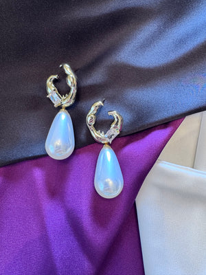Chloe earrings