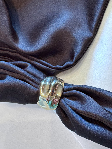 Azaria ring