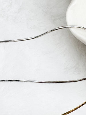 Prisma & Snake chain necklace