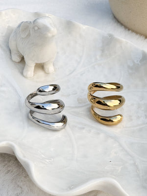 Marie twist ring