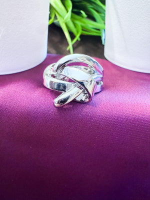 Nailani ring