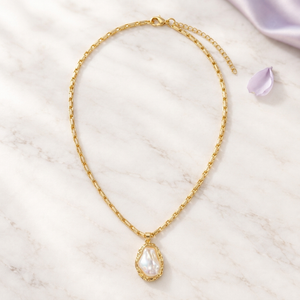 Sabine necklace