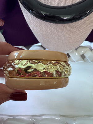Agar bangle bracelet