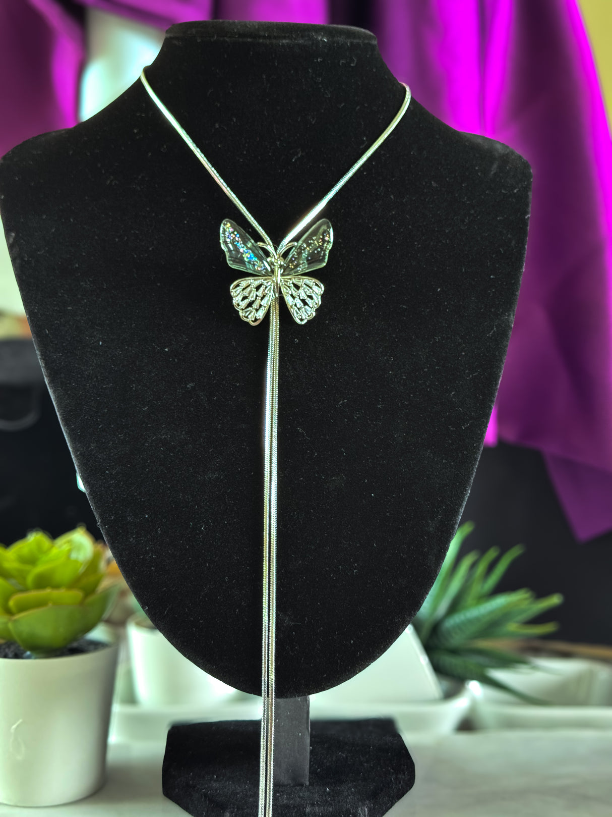 Butterfly Dreams Lariat Necklace - Adjustable