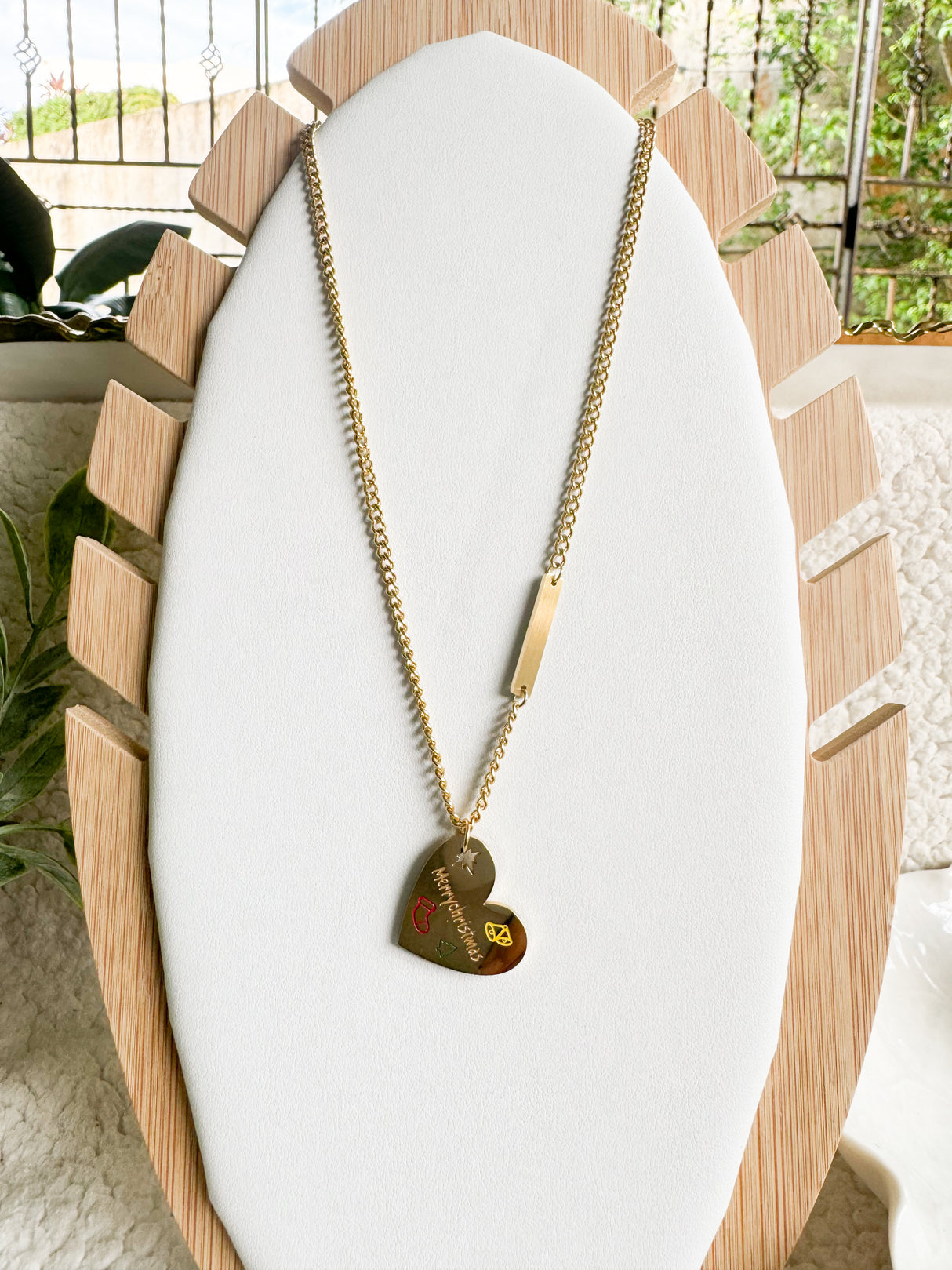 Merry Christmas necklace - stainless steel