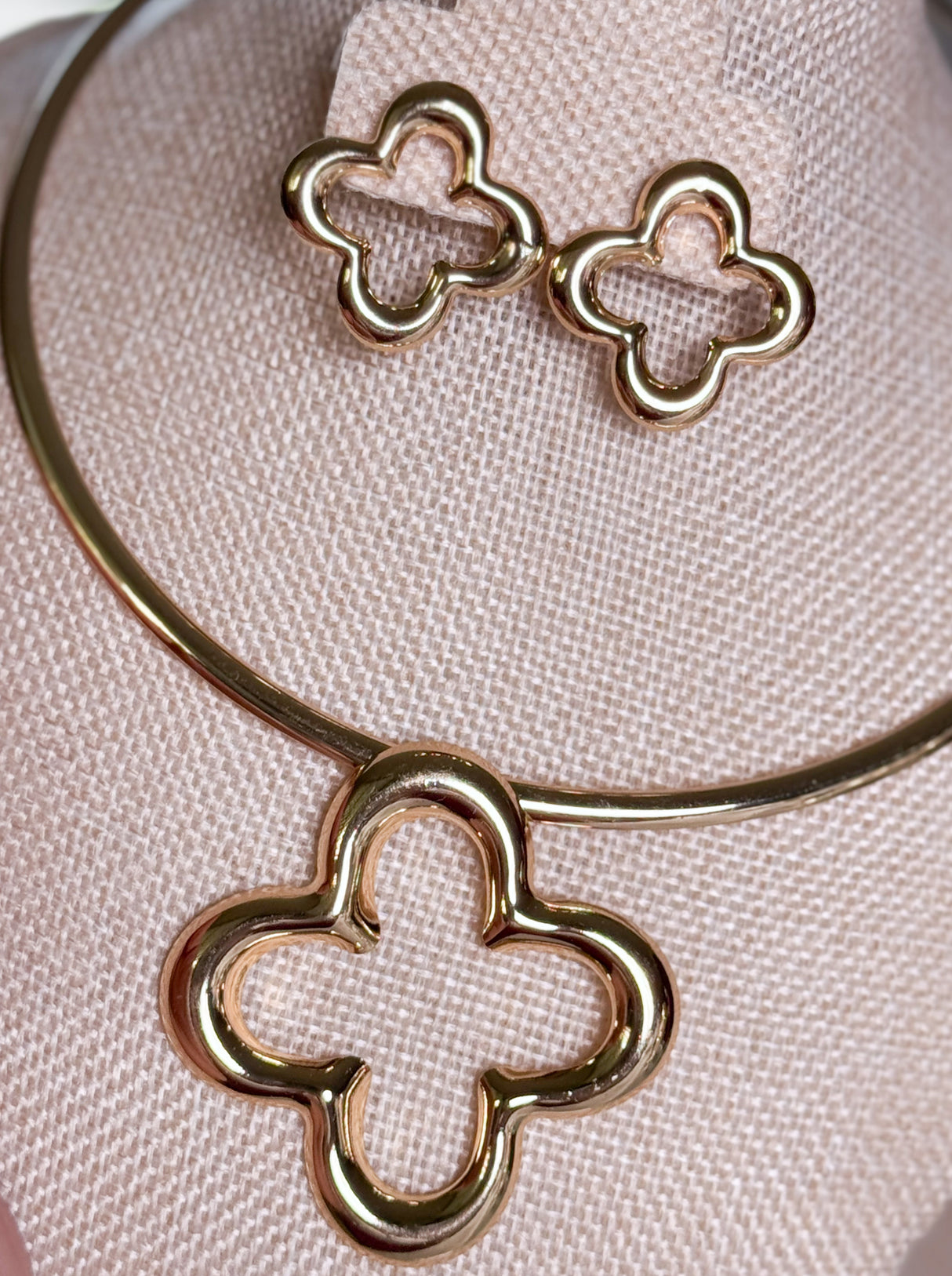 Miriam necklace & earrings set
