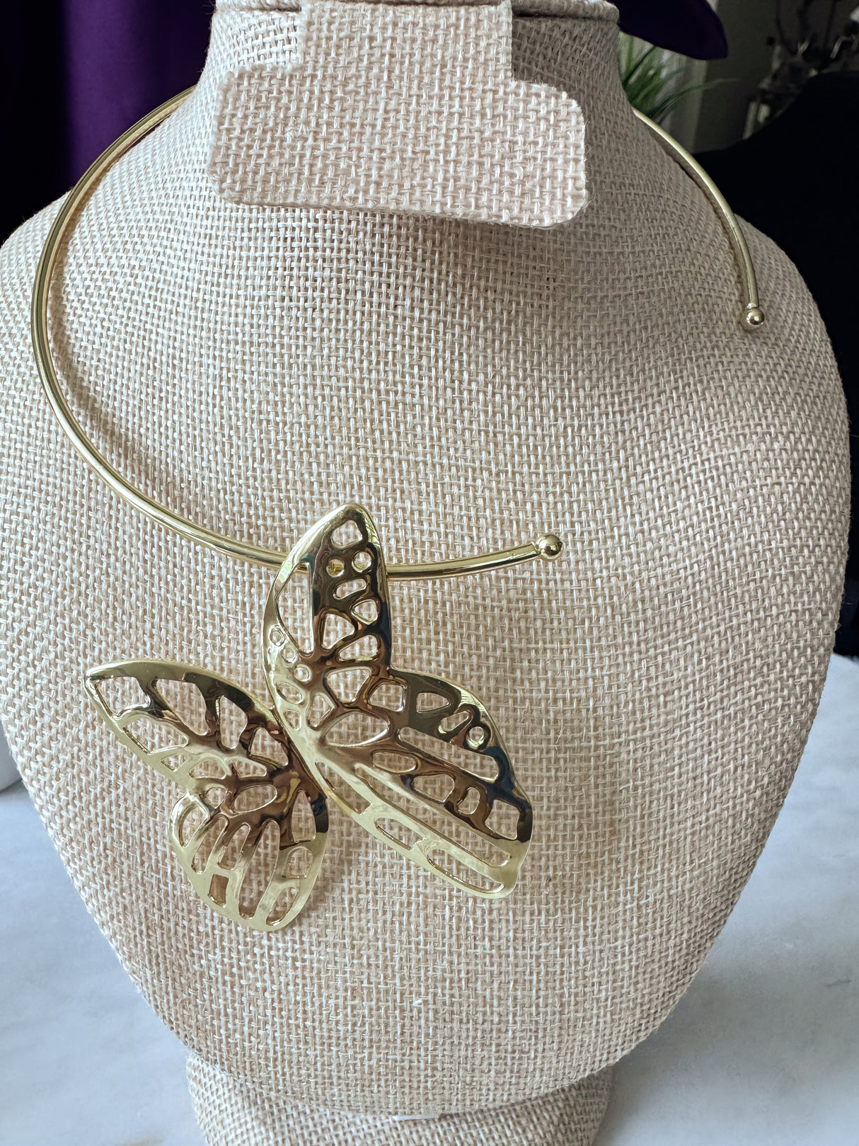 Abilene Butterfly Choker