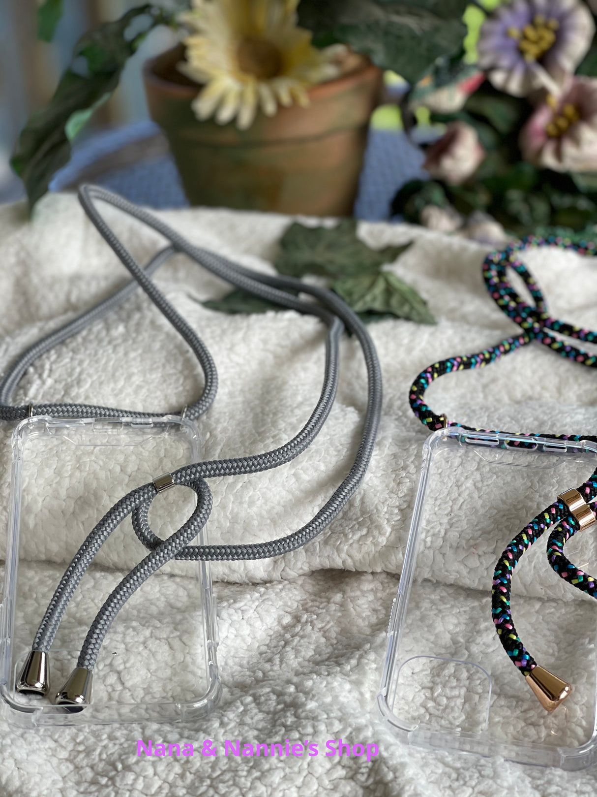 Bandolera a cell phone cover