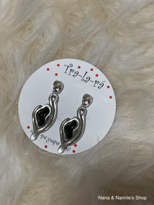 Tra-La-Ra earrings, BESO Collection