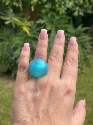 Globe ring by Antúra