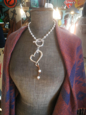 Coolskin necklace with heart