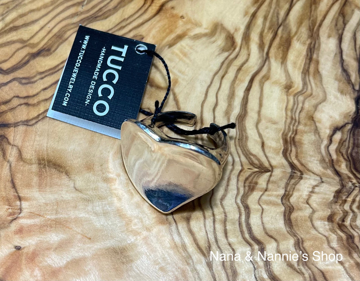 Tucco ring complete heart