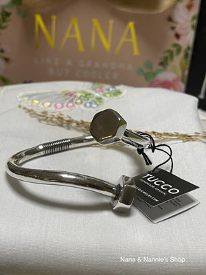 Tucco clove bangle