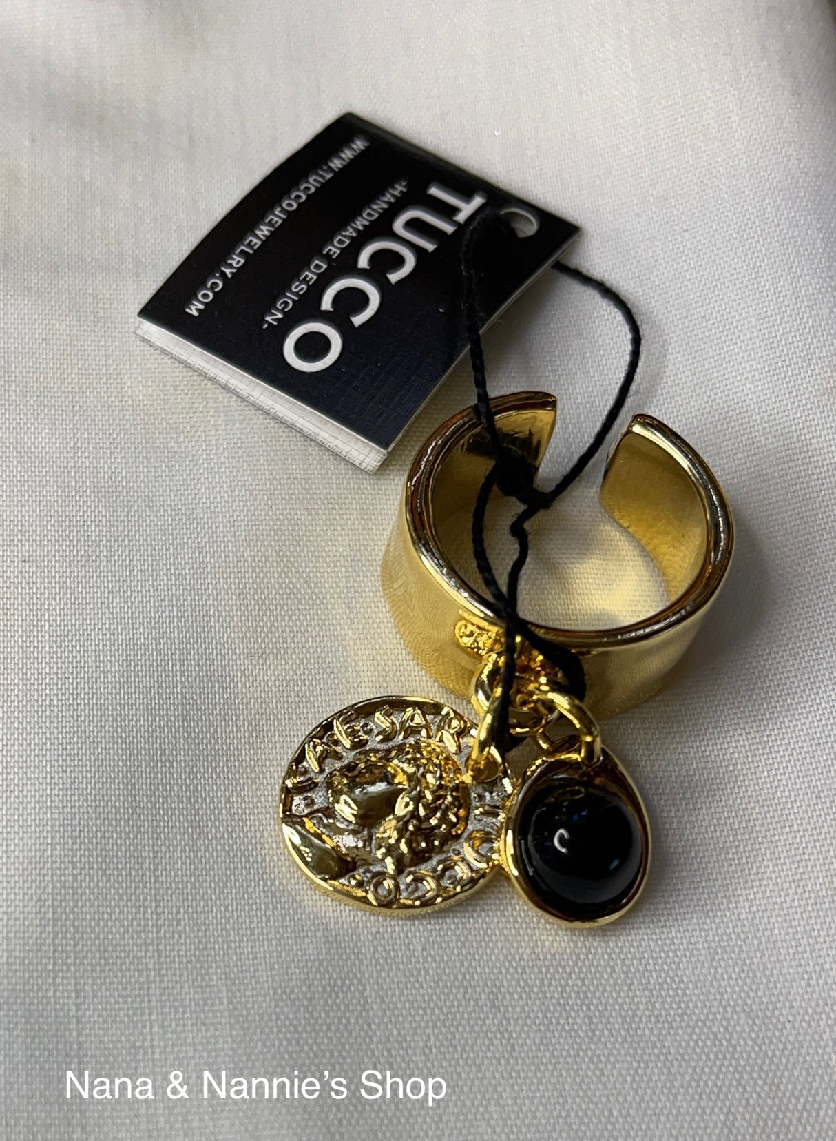 Tucco Ring (charms & stone)