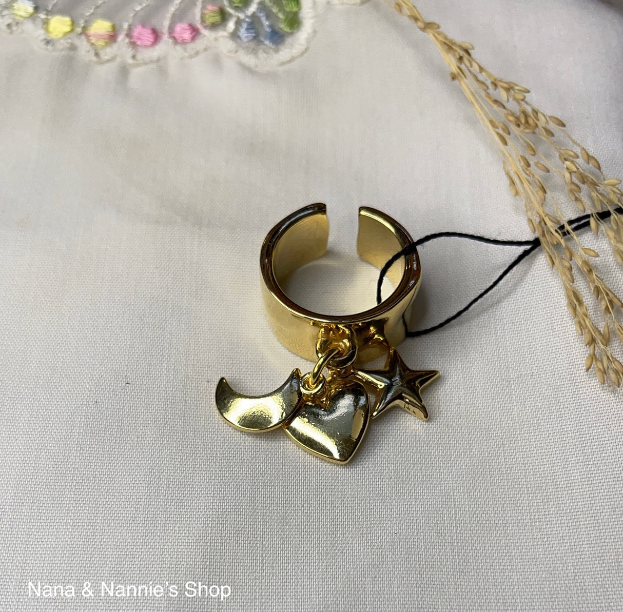Tucco ring (charms)