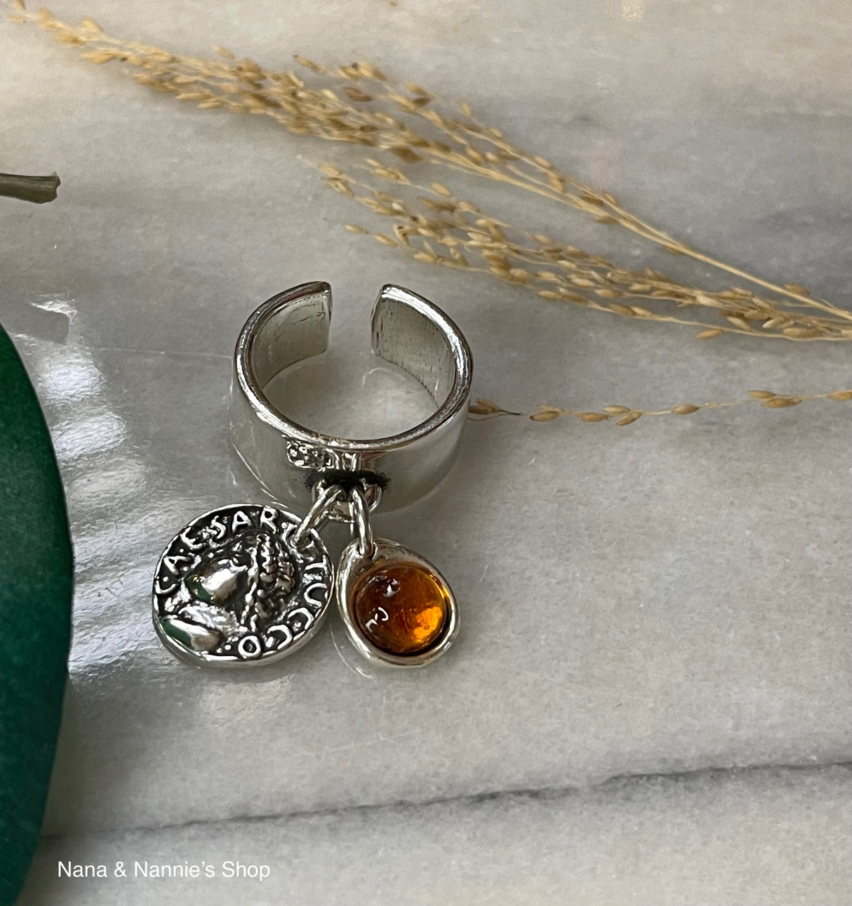 Tucco Ring (charms & stone)