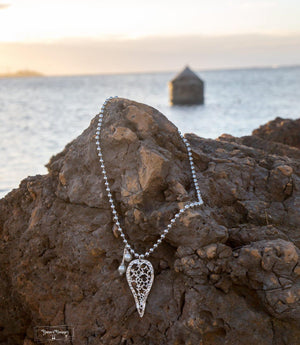 Tra-La-Ra necklace